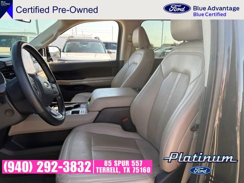 Used 2023 Ford Expedition Max Limited RWD image 6
