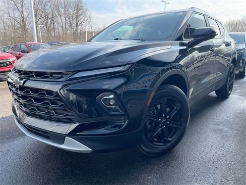 Certified 2024 Chevrolet Blazer LT w/ Convenience Package image 1