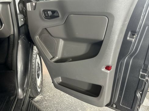 Used 2020 Ford Transit 350 XL image 35