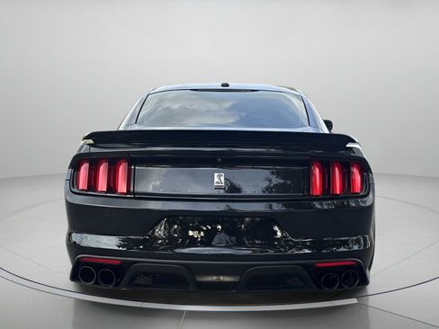 Used 2017 Ford Mustang Shelby GT350 image 4