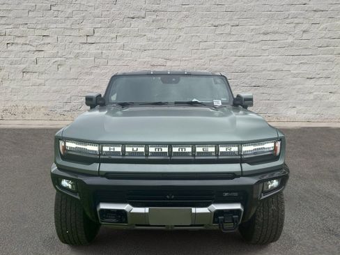 Used 2024 GMC Hummer EV 3X w/ LPO, Illumination Package AWD/4WD image 2