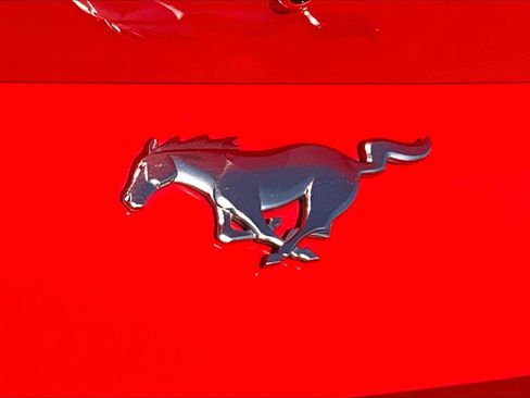 Used 2024 Ford Mustang Convertible image 30