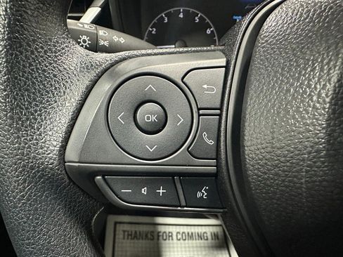 Used 2025 Toyota Corolla LE image 19