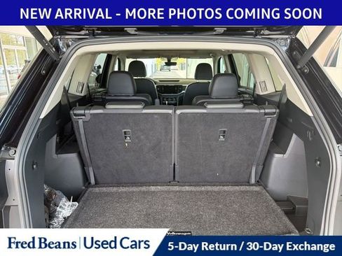 Used 2023 Volkswagen Atlas SE w/ Panoramic Sunroof Package image 6