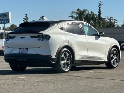 Certified 2021 Ford Mustang Mach-E Select image 4