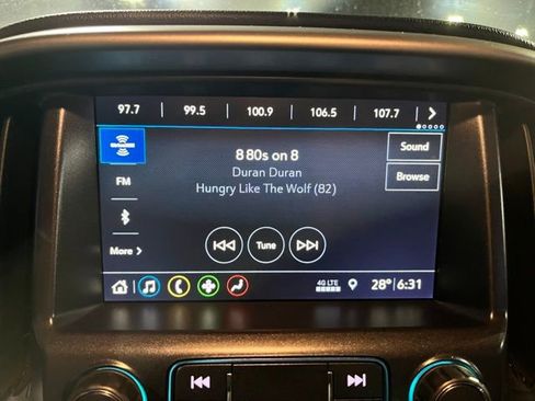 Used 2022 Chevrolet Colorado Z71 w/ Z71 Midnight Edition image 32