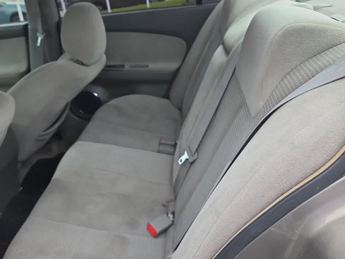 Used 2005 Nissan Altima 3.5 SE w/ (N01) Sport Plus Pkg FWD image 9