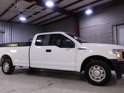 Used 2018 Ford F150 XL w/ Equipment Group 101A Mid image 7