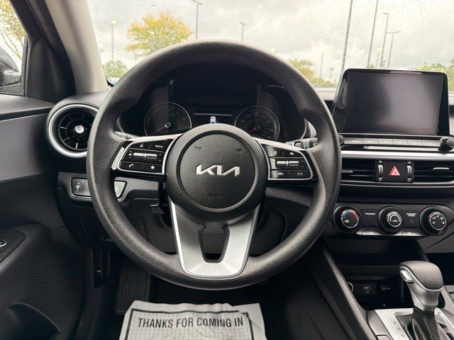 Used 2022 Kia Forte LXS FWD image 25