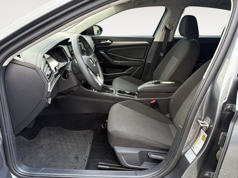 Certified 2021 Volkswagen Jetta S image 19