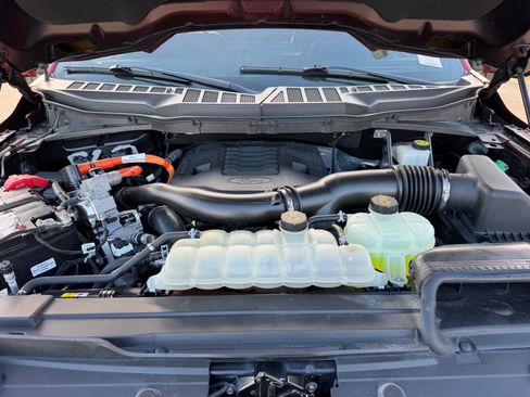 Used 2021 Ford F150 XLT w/ Equipment Group 302A High AWD/4WD image 13