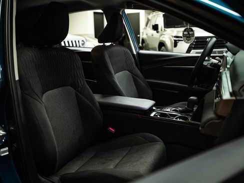 Used 2025 Toyota Camry LE image 14