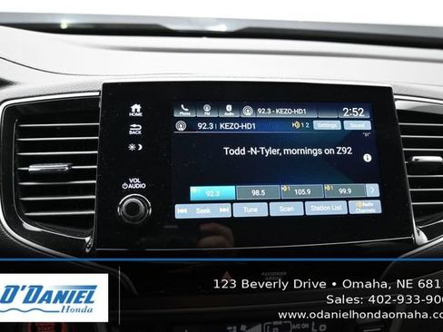 Used 2024 Honda Passport EX-L image 31