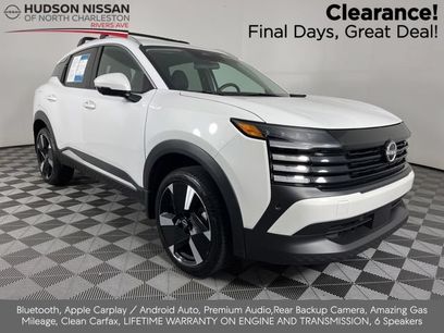 Certified 2025 Nissan Kicks SR
