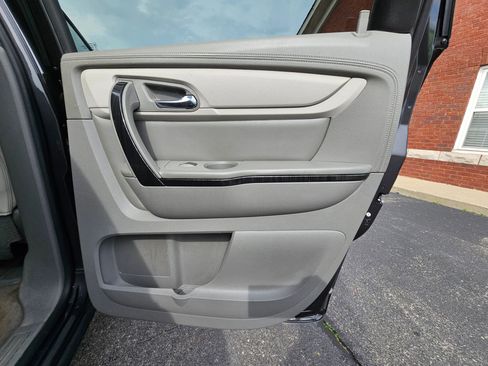 Used 2016 Chevrolet Traverse LTZ image 19