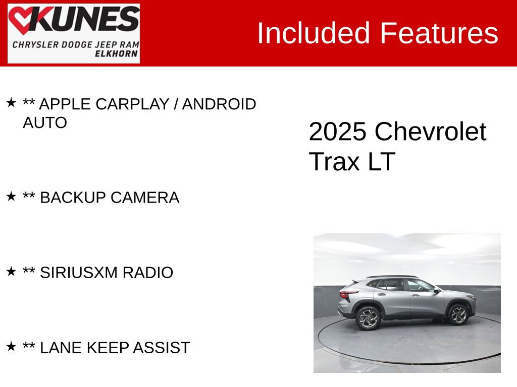 Used 2025 Chevrolet Trax LT FWD image 2