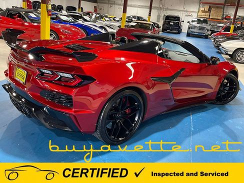 Used 2025 Chevrolet Corvette Z06 w/ Stealth Interior Trim Package RWD image 4