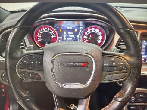 Used 2021 Dodge Challenger GT image 13