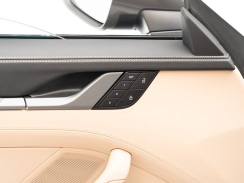 Certified 2024 Porsche 911 Carrera 4S image 21