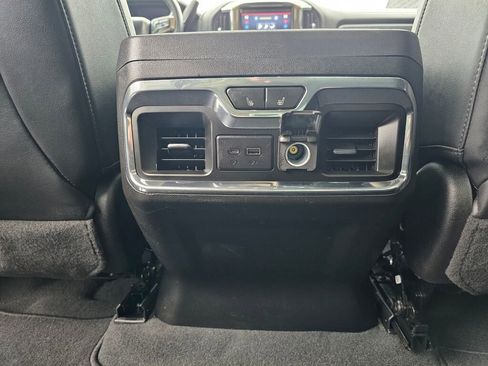 Used 2023 Chevrolet Silverado 3500 High Country AWD/4WD image 22