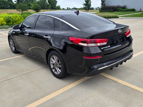 Used 2020 Kia Optima LX FWD image 9