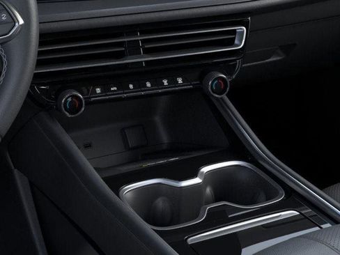 New 2026 Chevrolet Traverse High Country image 24