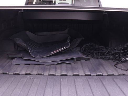 Used 2020 Chevrolet Silverado 1500 LT Trail Boss image 19