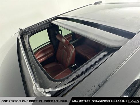 Used 2022 Ford F350 Platinum image 22