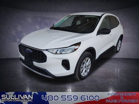Used 2023 Ford Escape Active AWD/4WD image 1