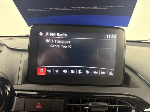 Used 2018 MAZDA MX-5 Miata Club image 18