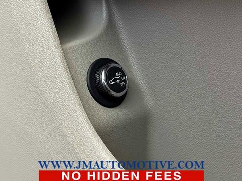 Used 2020 Cadillac XT4 Premium Luxury image 44