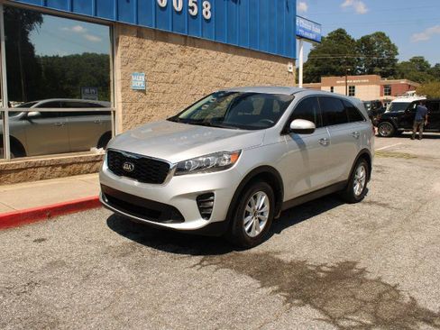 Used 2019 Kia Sorento L FWD image 3