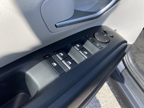 New 2026 Hyundai Tucson SEL FWD image 18