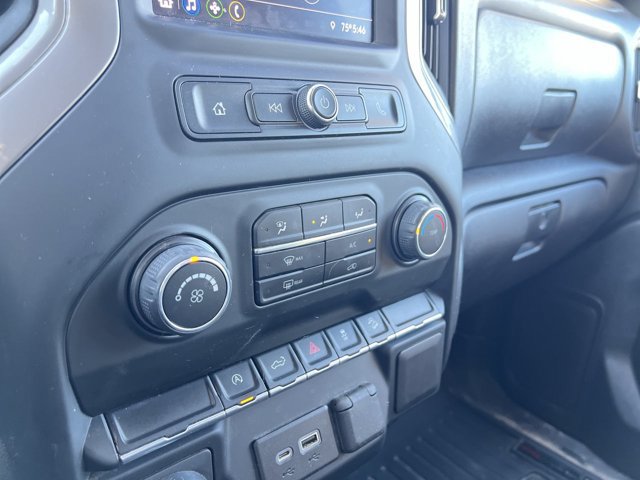 Used 2022 Chevrolet Silverado 1500 Custom Trail Boss AWD/4WD image 11