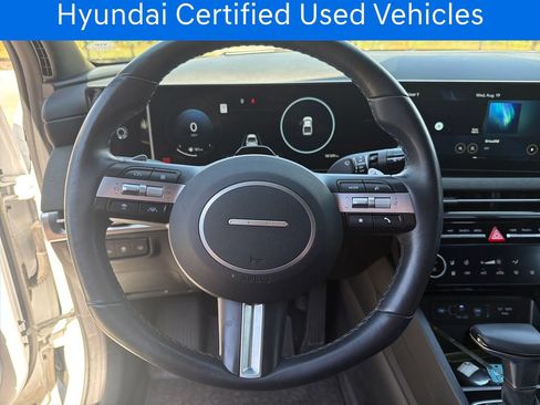 Certified 2025 Hyundai Santa Cruz Limited AWD/4WD image 16