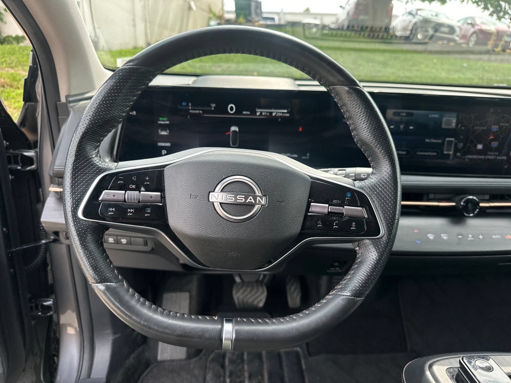 Used 2023 Nissan Ariya FWD image 20