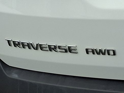 Certified 2023 Chevrolet Traverse LT image 33