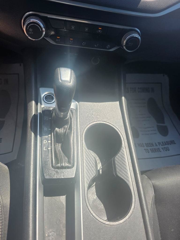 Used 2019 Nissan Altima 2.5 S FWD image 17