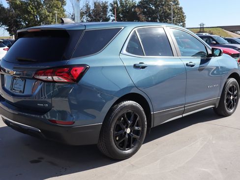 Used 2024 Chevrolet Equinox LT image 6