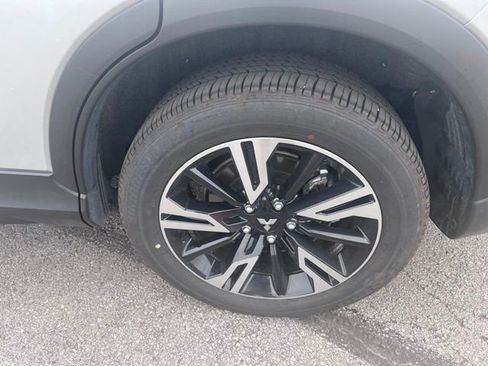 Used 2026 Mitsubishi Eclipse Cross SE AWD/4WD image 9