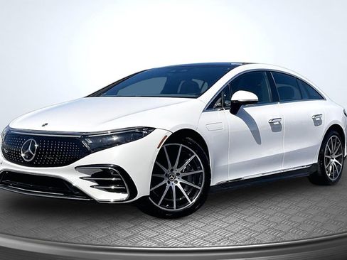 Used 2022 Mercedes-Benz EQS 450+ Sedan image 11