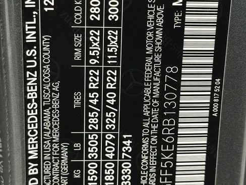 Certified 2024 Mercedes-Benz GLS 450 4MATIC image 37