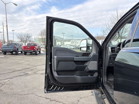 Certified 2023 Ford F150 Lariat w/ Equipment Group 502A High image 11