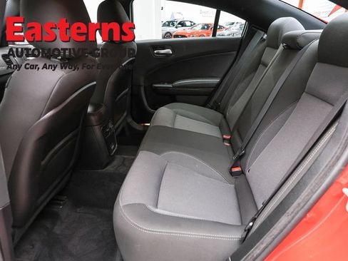 Used 2018 Dodge Charger SXT w/ Blacktop Package RWD image 20
