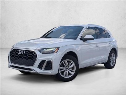 Used 2024 Audi Q5 2.0T Premium w/ Convenience Package