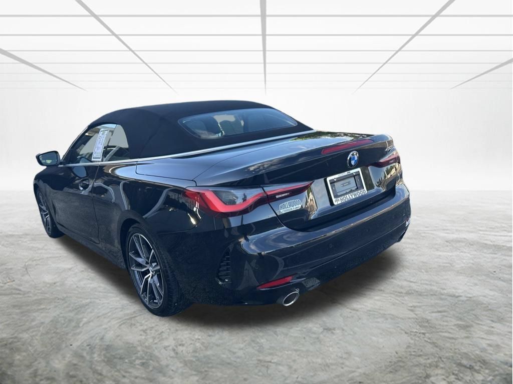 Used 2025 BMW 430i Convertible w/ Premium Package RWD image 6