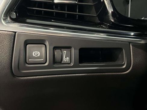 Used 2023 Cadillac XT6 Sport image 20