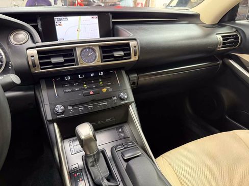 Used 2014 Lexus IS 350 AWD w/ Navigation Package image 18