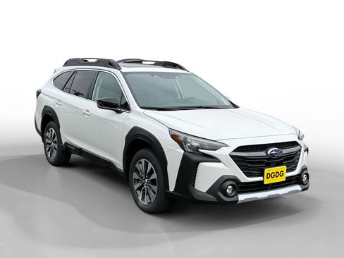 New 2025 Subaru Outback Limited image 7
