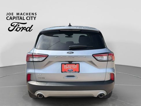 Used 2022 Ford Escape SE w/ Convenience Package FWD image 6